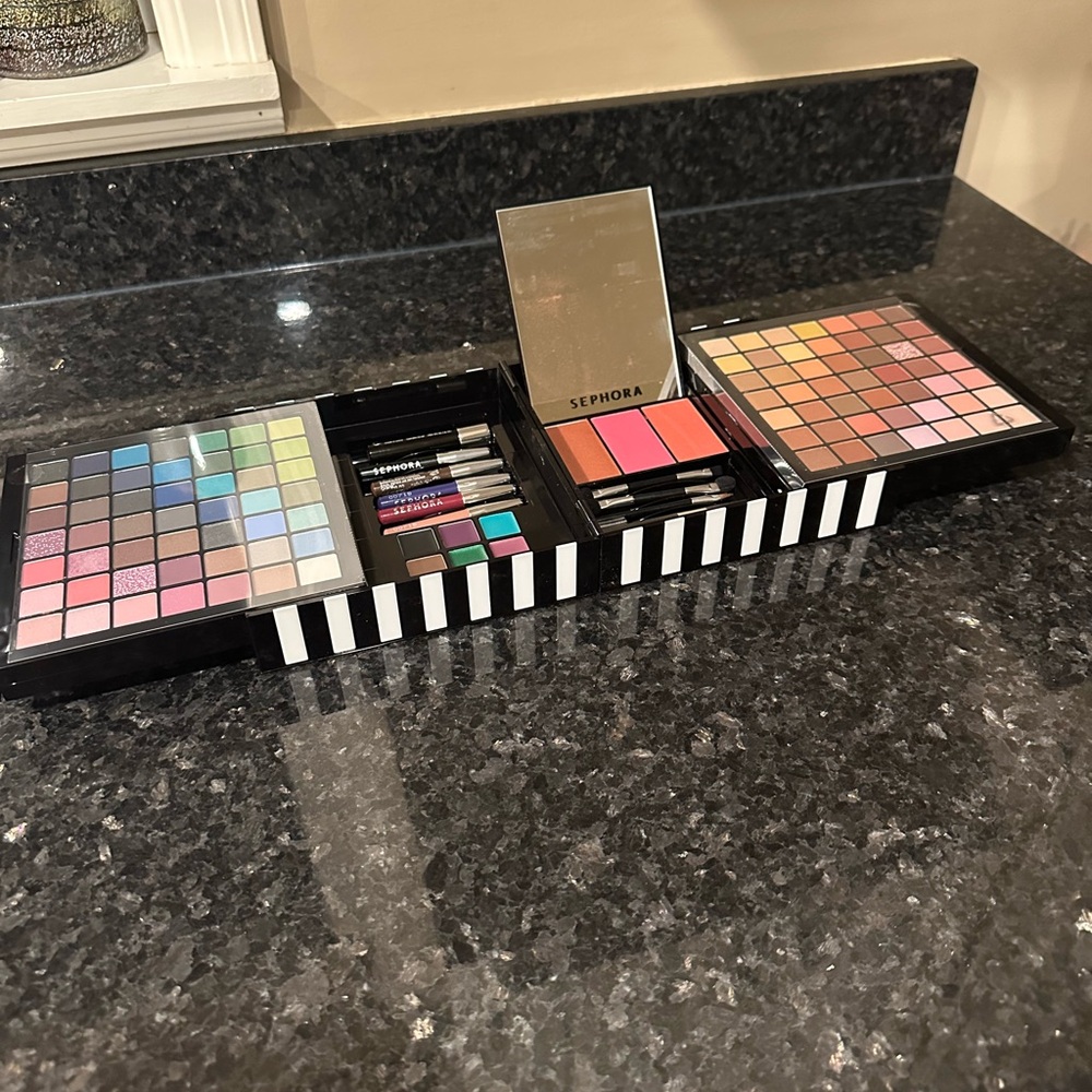 Sephora Makeup Palette with Mirror
